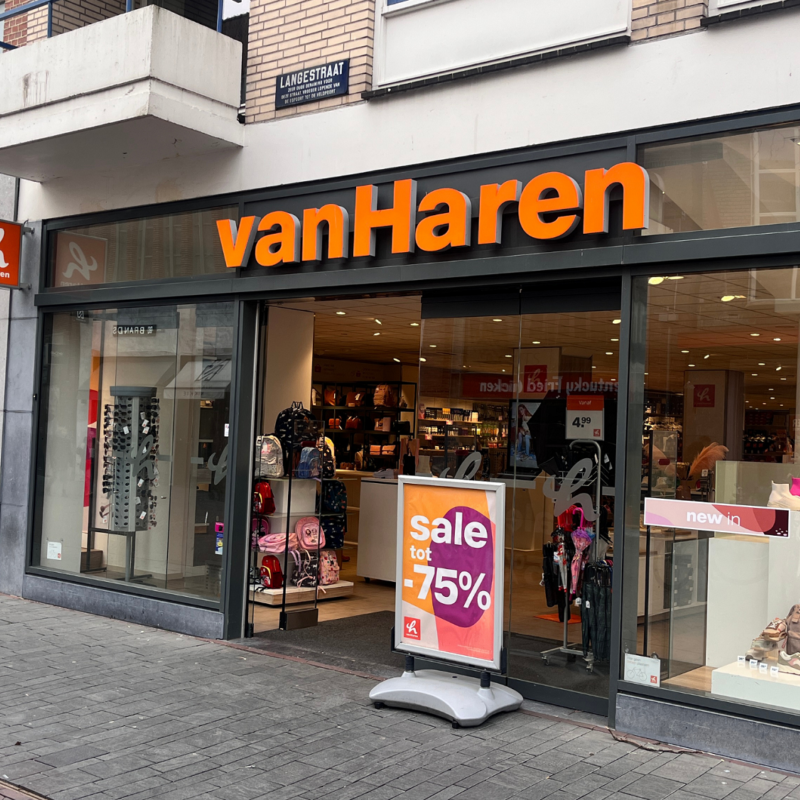 Engbers Lederwaren Enschede - Uit in Enschede